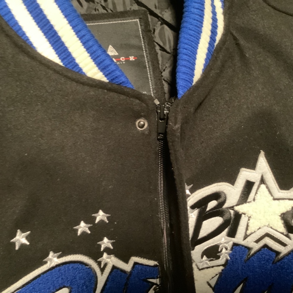 Black Pyramid Xl Jacket Euc - Picture 4 of 4
